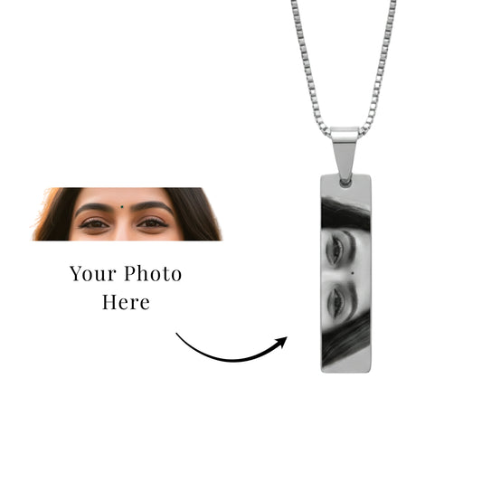 Eyes Engraved Necklace