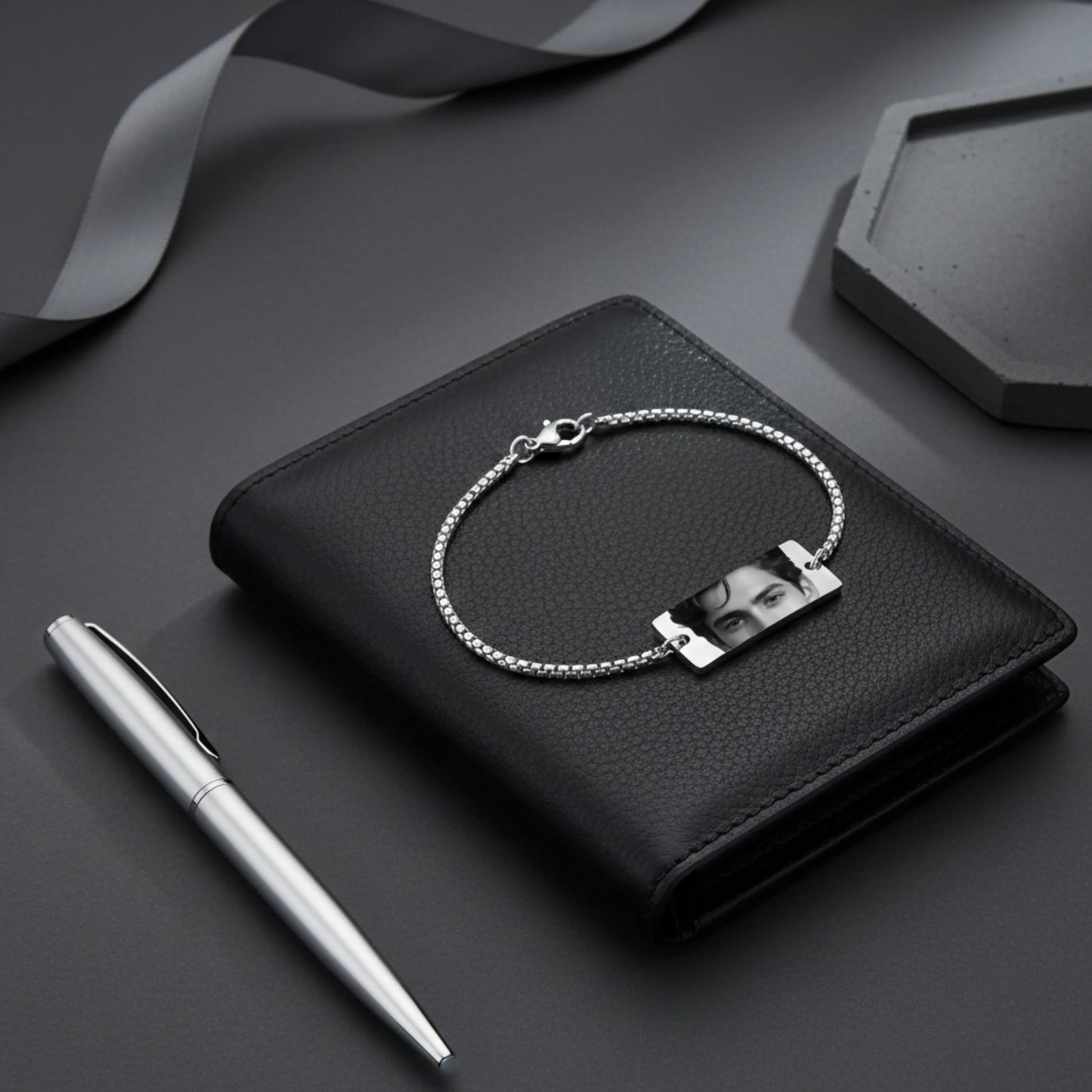 Eyes Engraved Bracelet For Men