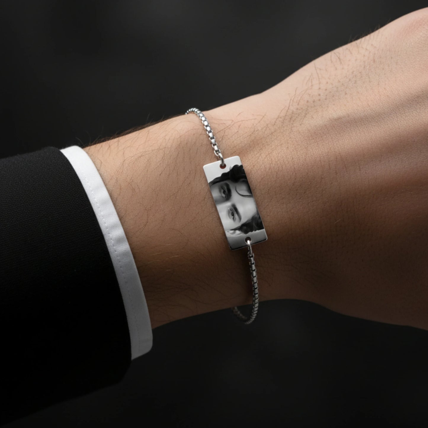 Eyes Engraved Bracelet For Men