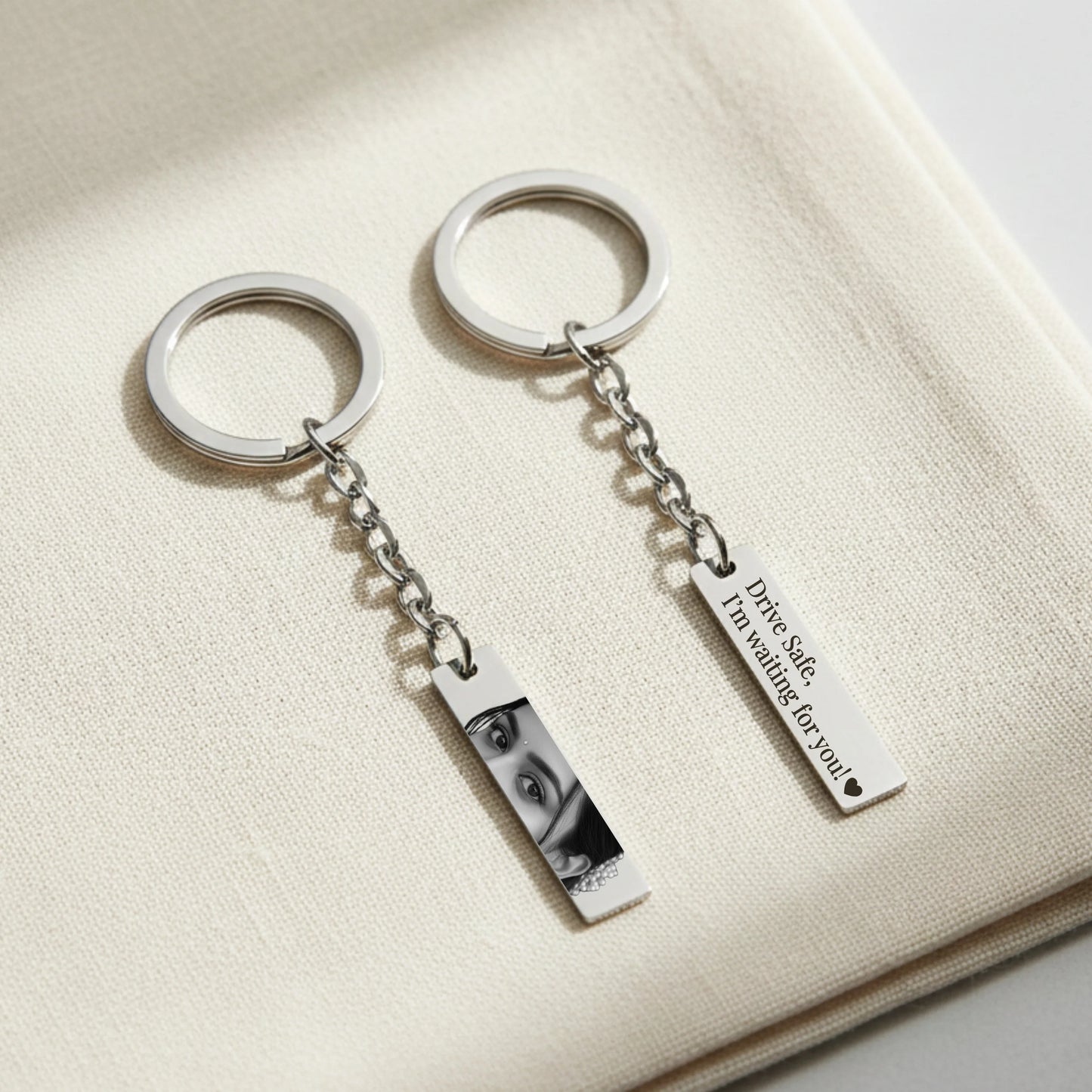 Eyes Engraved Keychain