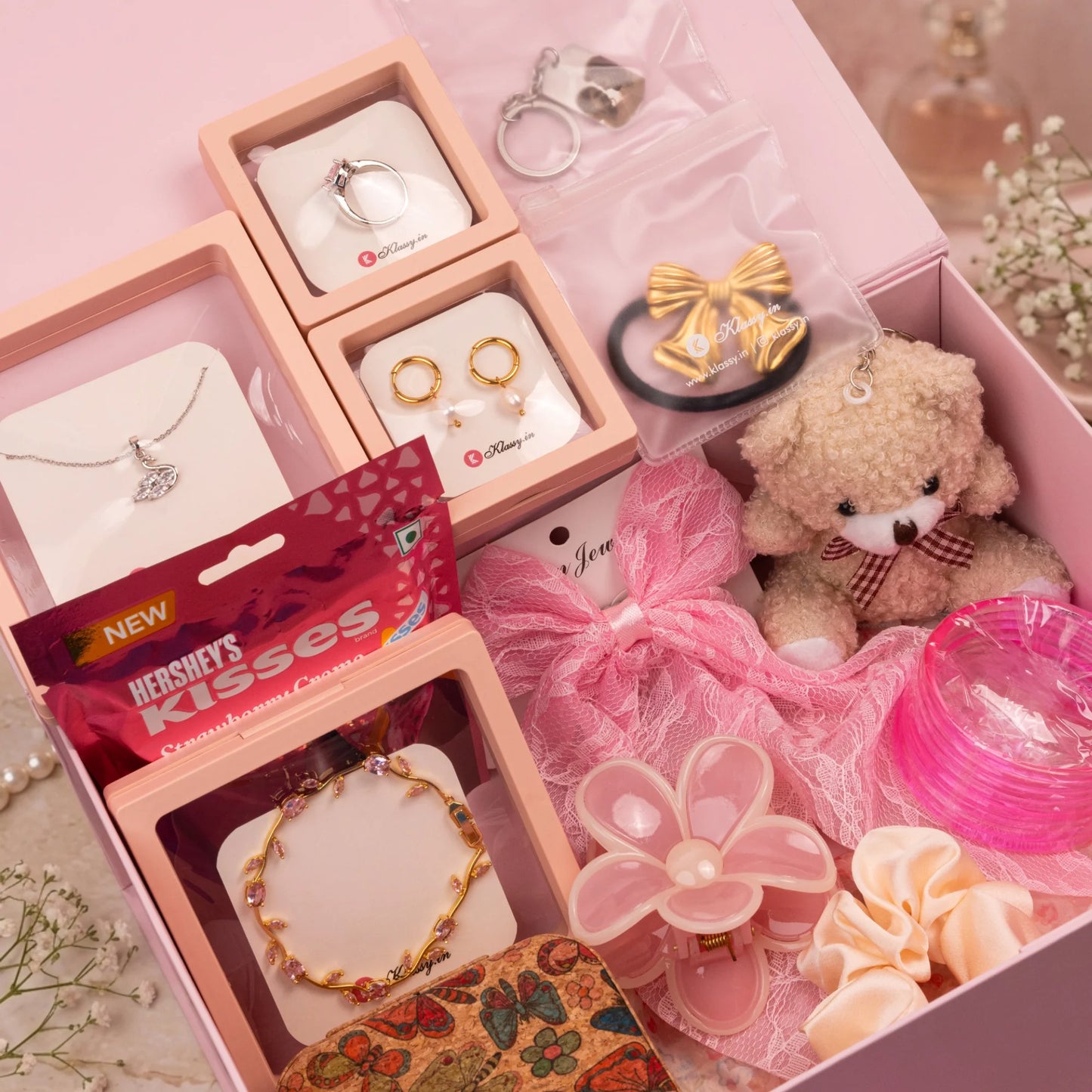 Blush Bliss Gift Hamper