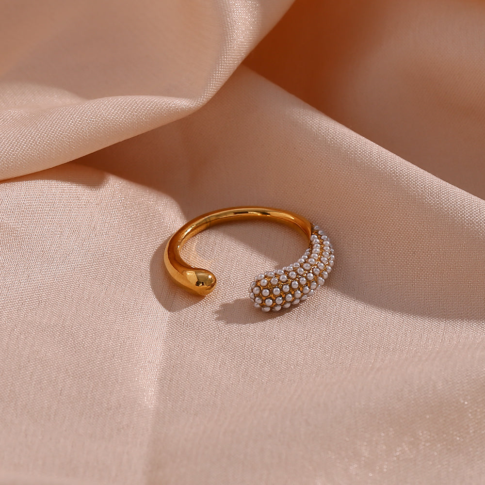 Eau Adjustable Pearl Drop Ring