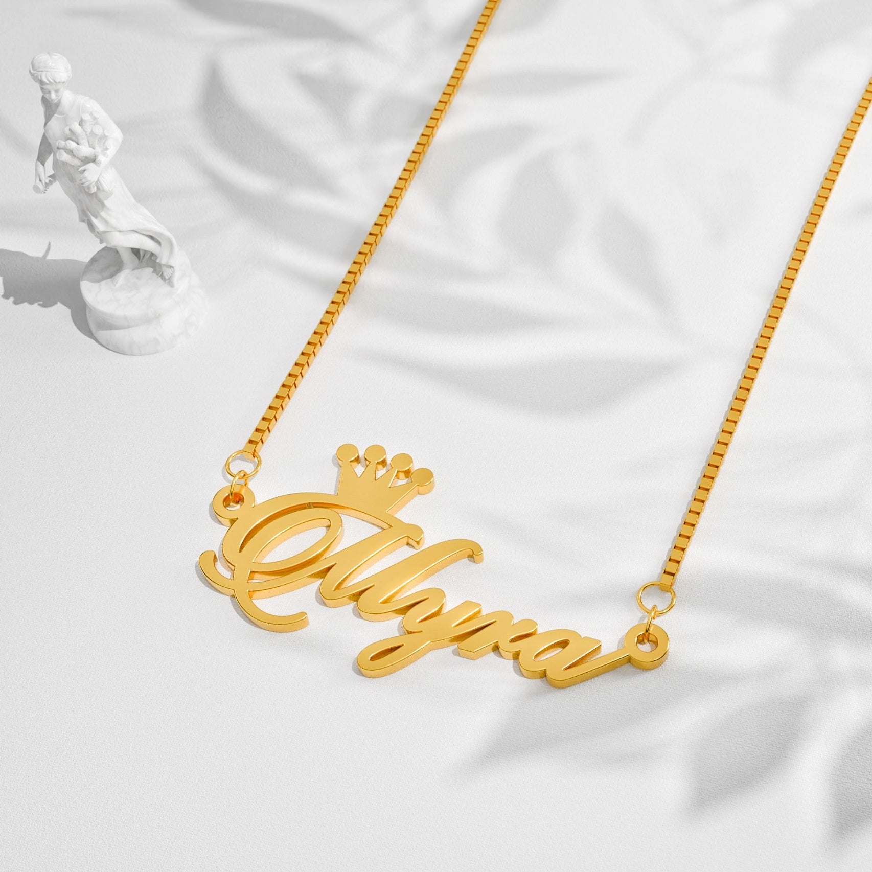 Nameplate Necklace Name With Crown Necklace 18K Gold Plated Crown
