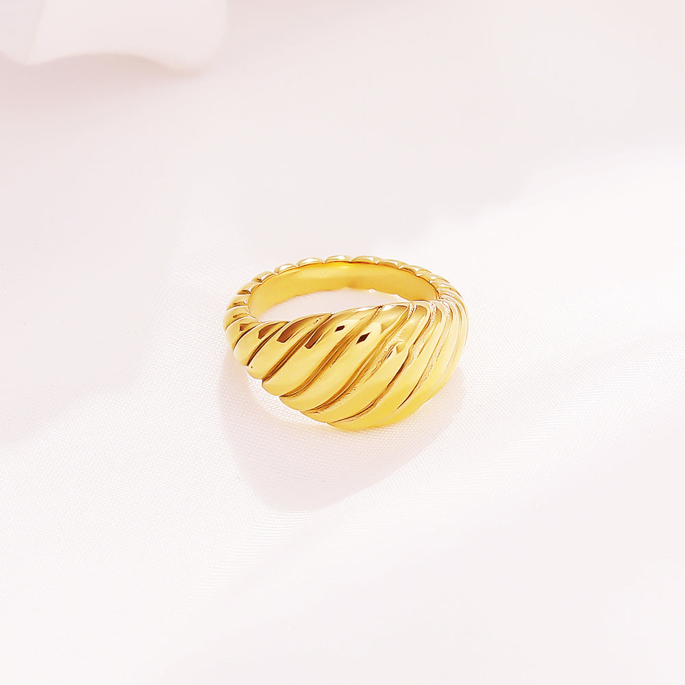 Eternal Twist Dome Ring