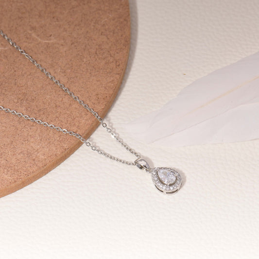 Waterdrop Shaped Zircon Necklace